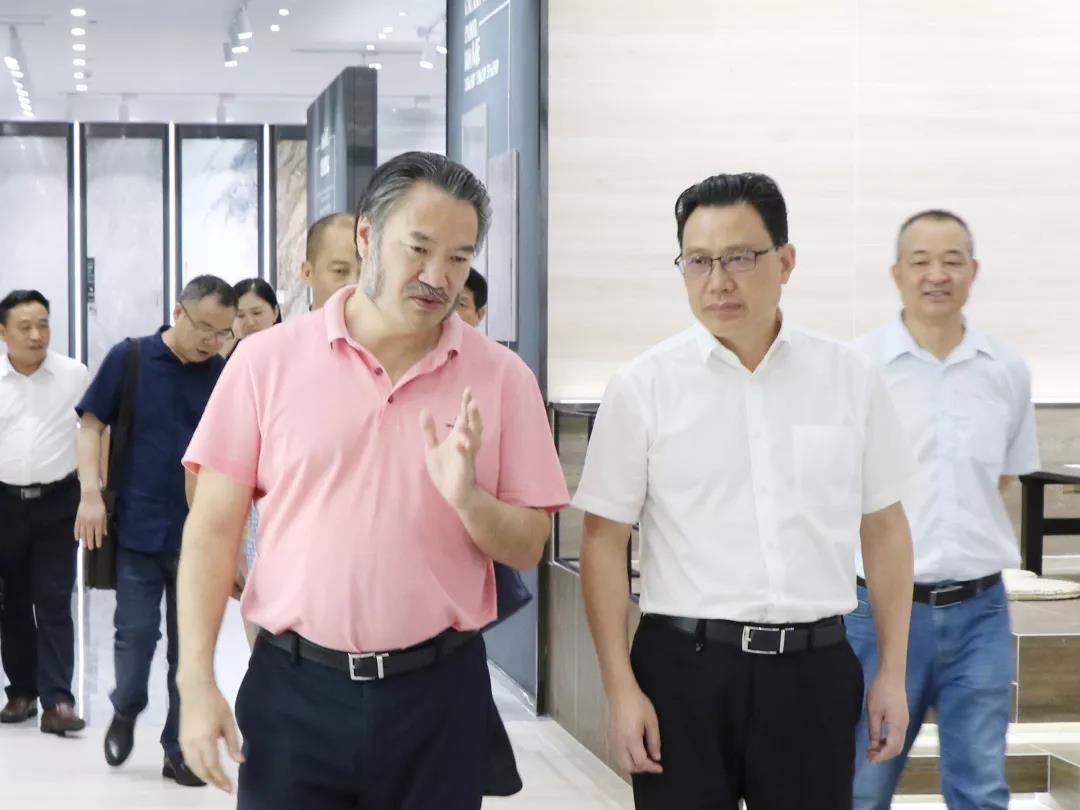 頭條丨衡陽政府考察團再度走進將軍企業(yè)，共商發(fā)展未來！
(圖9)