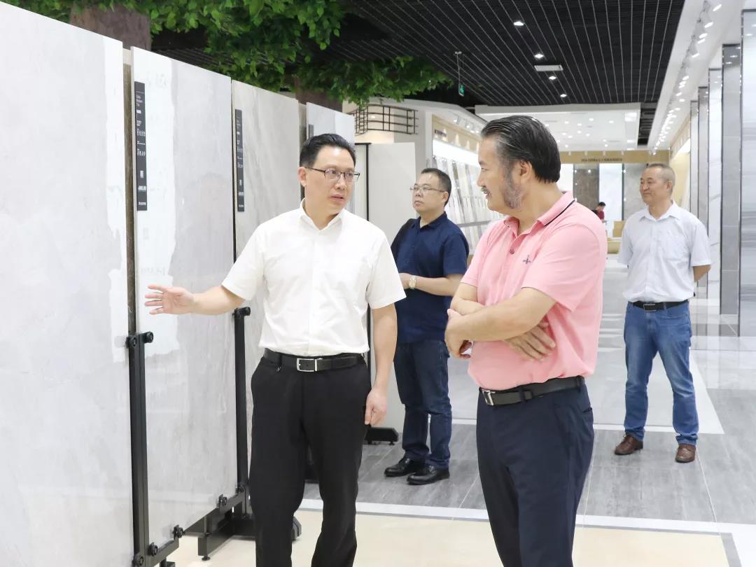 頭條丨衡陽政府考察團再度走進將軍企業(yè)，共商發(fā)展未來！
(圖11)