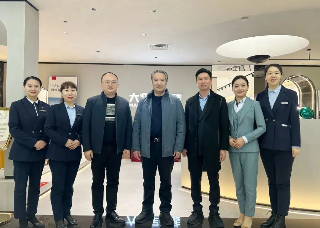 戰略牽引，直擊一線丨將軍陶瓷集團柳朝陽董事長深入走訪終端市場(圖3)